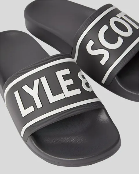 Lyle & Scott Slider Z865 Jet Black 